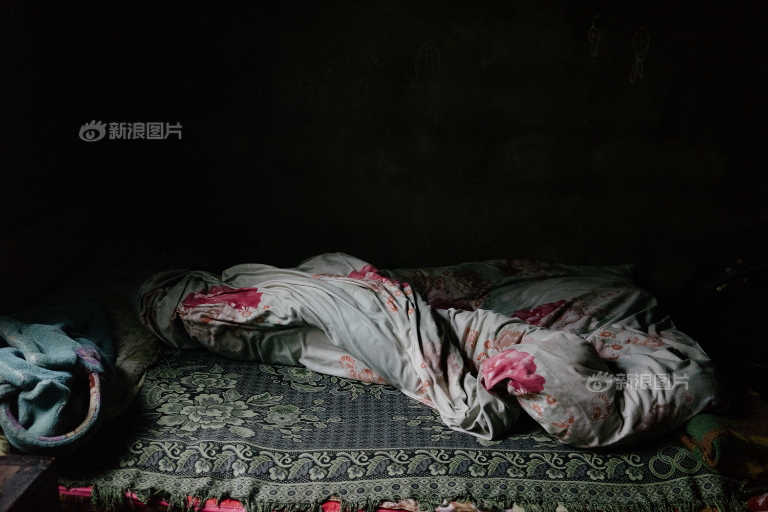 QmG_-hqhtqsq3848200.jpg