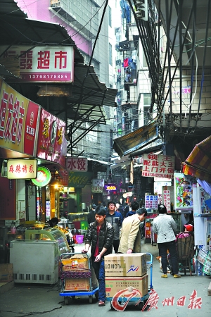 揭秘石牌村:近10万人住3500栋握手楼 传丁磊曾住过